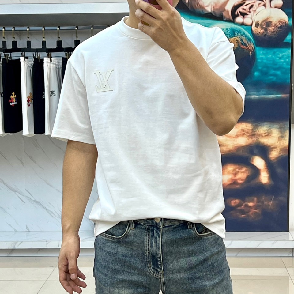 シンプル ロゴ クルーネック 半袖Tシャツ ルイ・ヴィトン Tシャツ コピー ホワイト-1