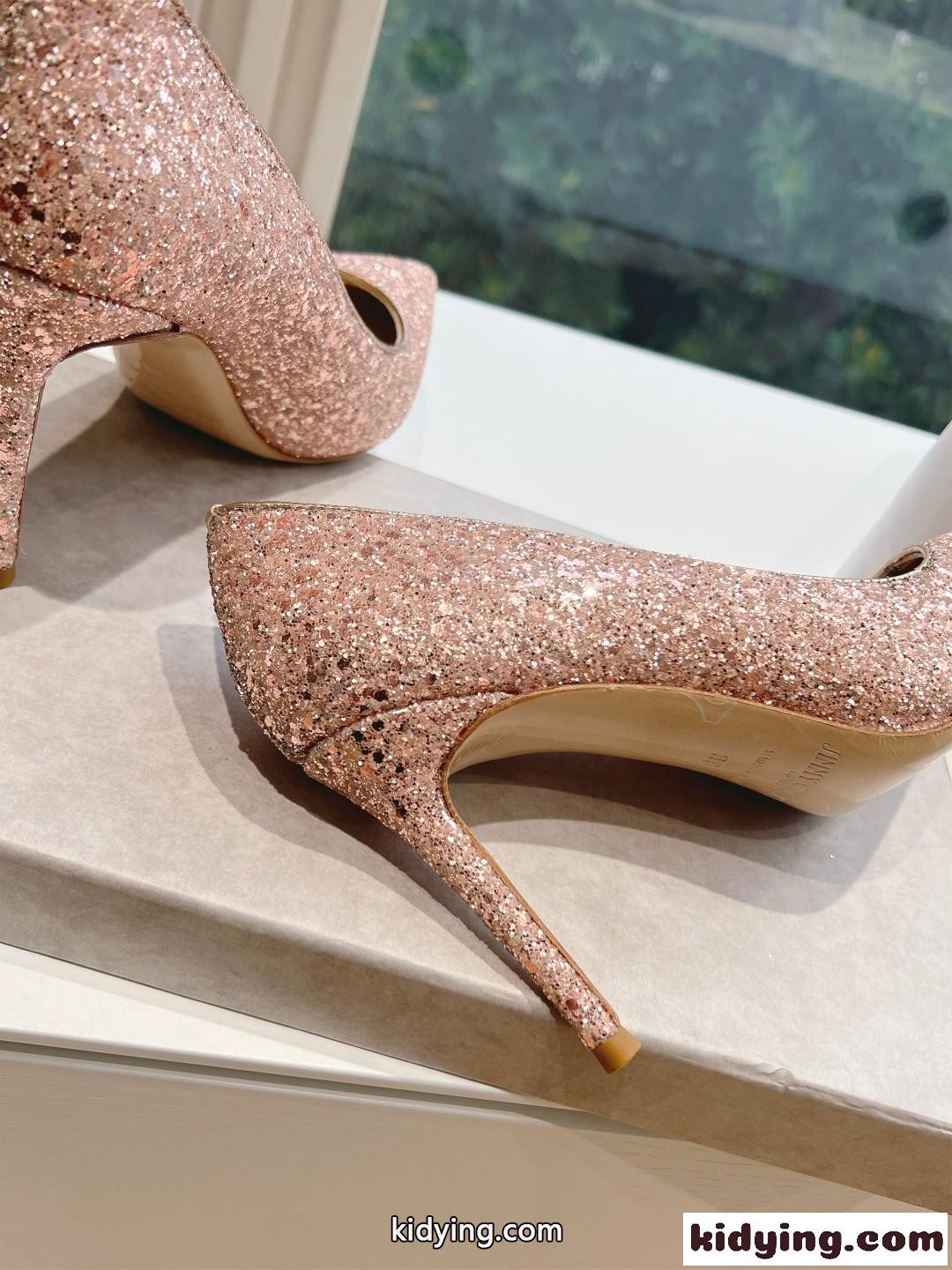 人気 美人度アップ ジミーチュウ パンプス スーパーコピー ピンヒールパンプス-3