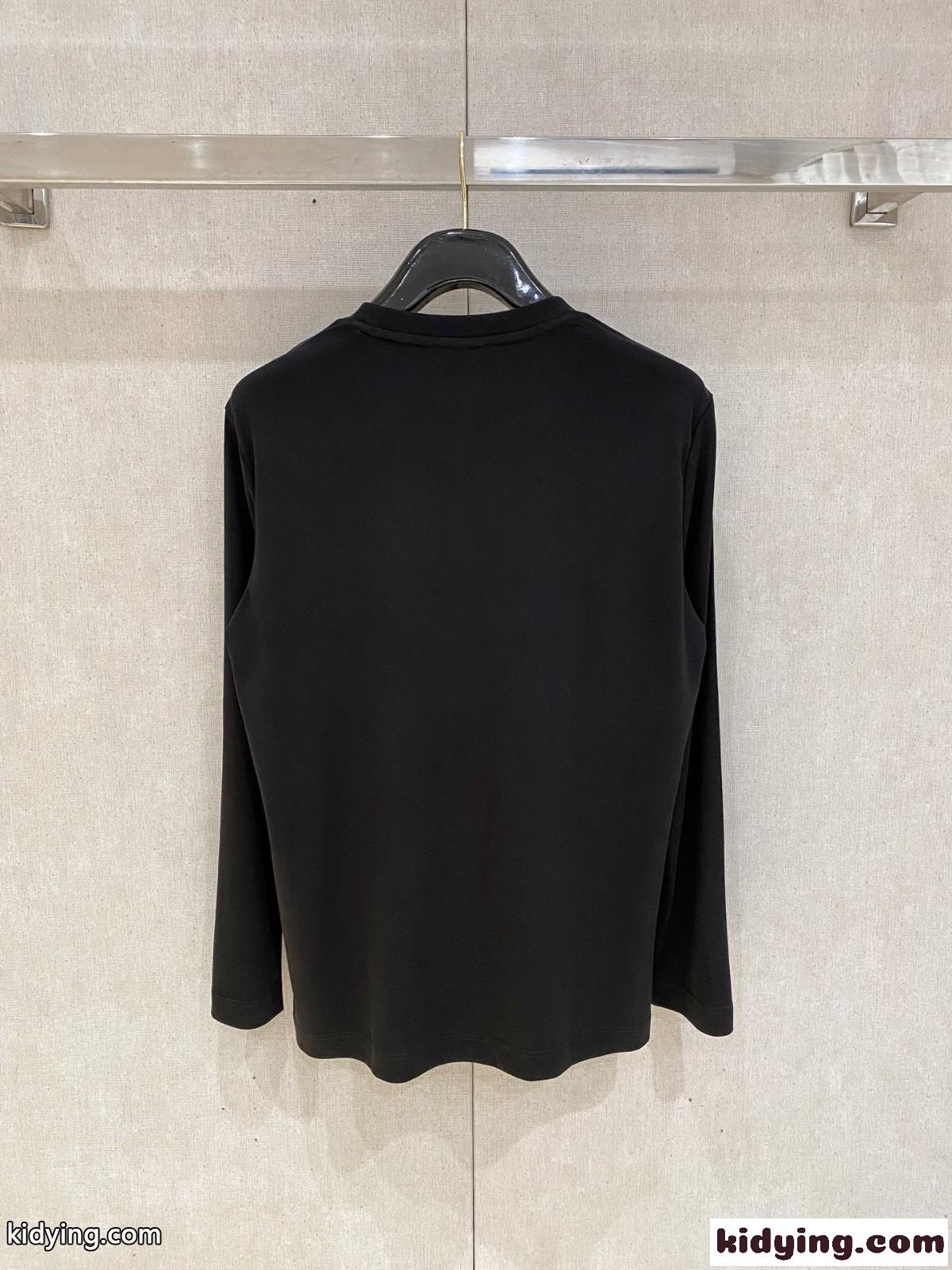 定番 合わせやすい ロゴ 長袖Tシャツ アルマーニ Tシャツ 偽物 コットン ブラック-4