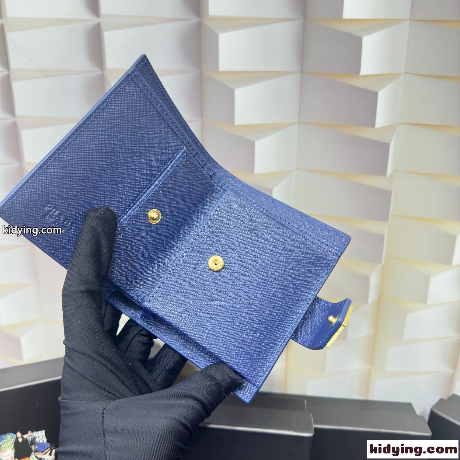定番 人気 コンパクト 二つ折り財布 プラダ 財布 コピー ブルー-5