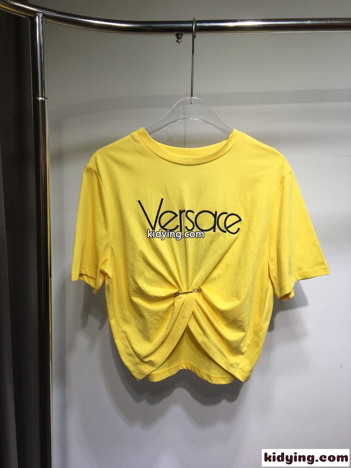 セーフティー ピン ロゴ 半袖Tシャツ ヴェルサーチェ Tシャツ コピー イエロー-1