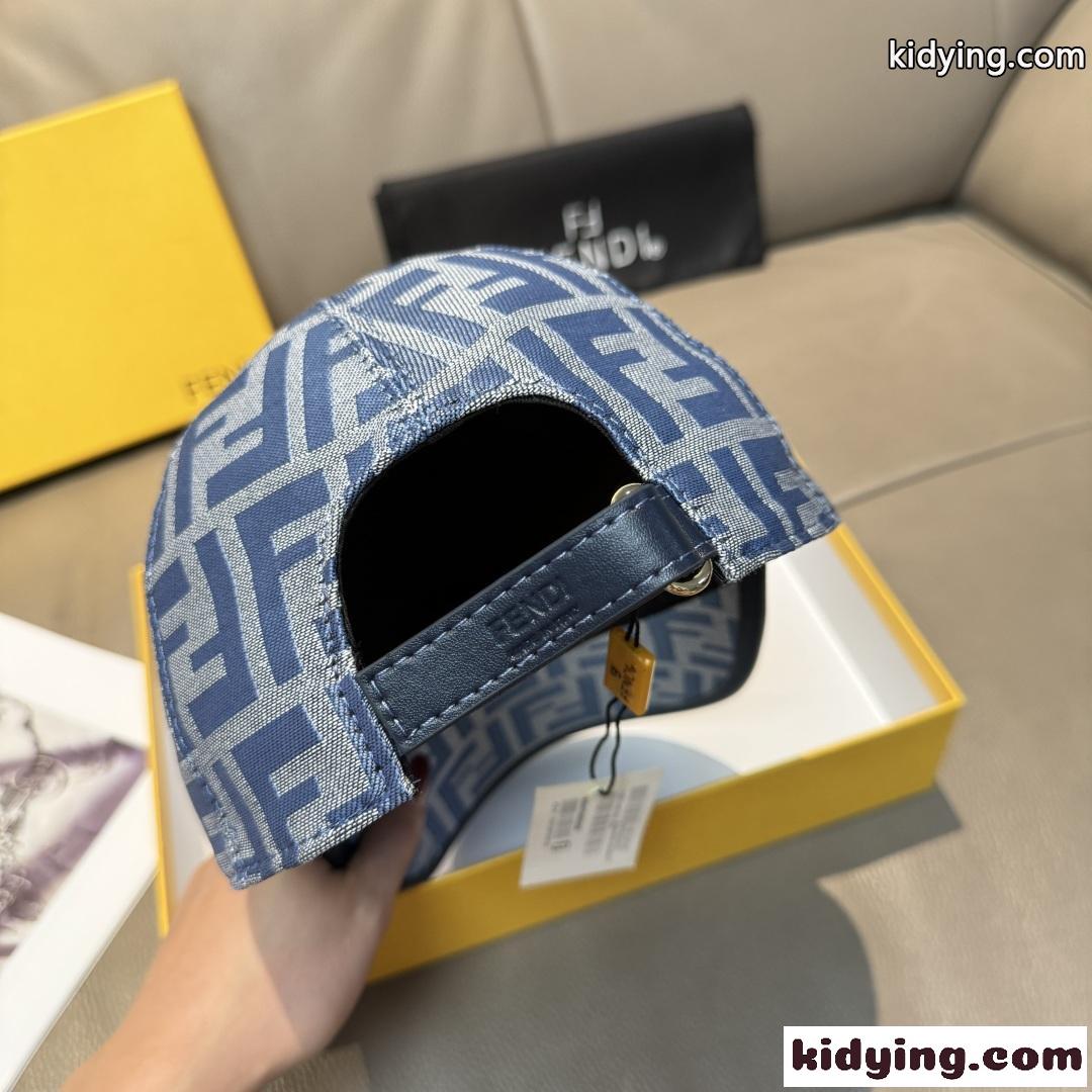 フェンディ キャップ 偽物 お洒落 上品 FF総柄 ベースボールキャップ ブルー-3