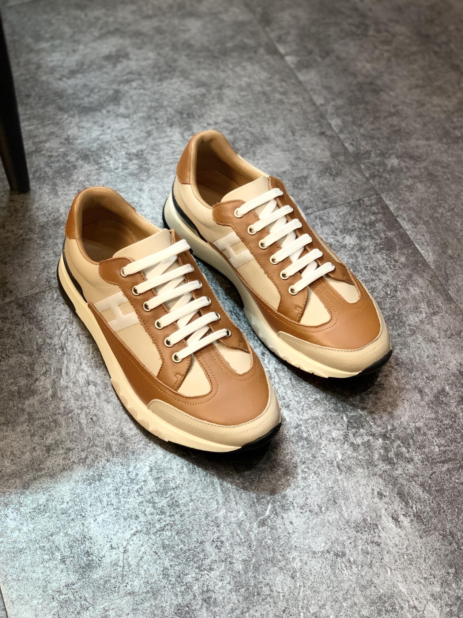 エルメス スニーカー コピー メンズジューズ カジュアル スポーツ レースアップ おしゃれ 定番 合わせやすい 靴-2