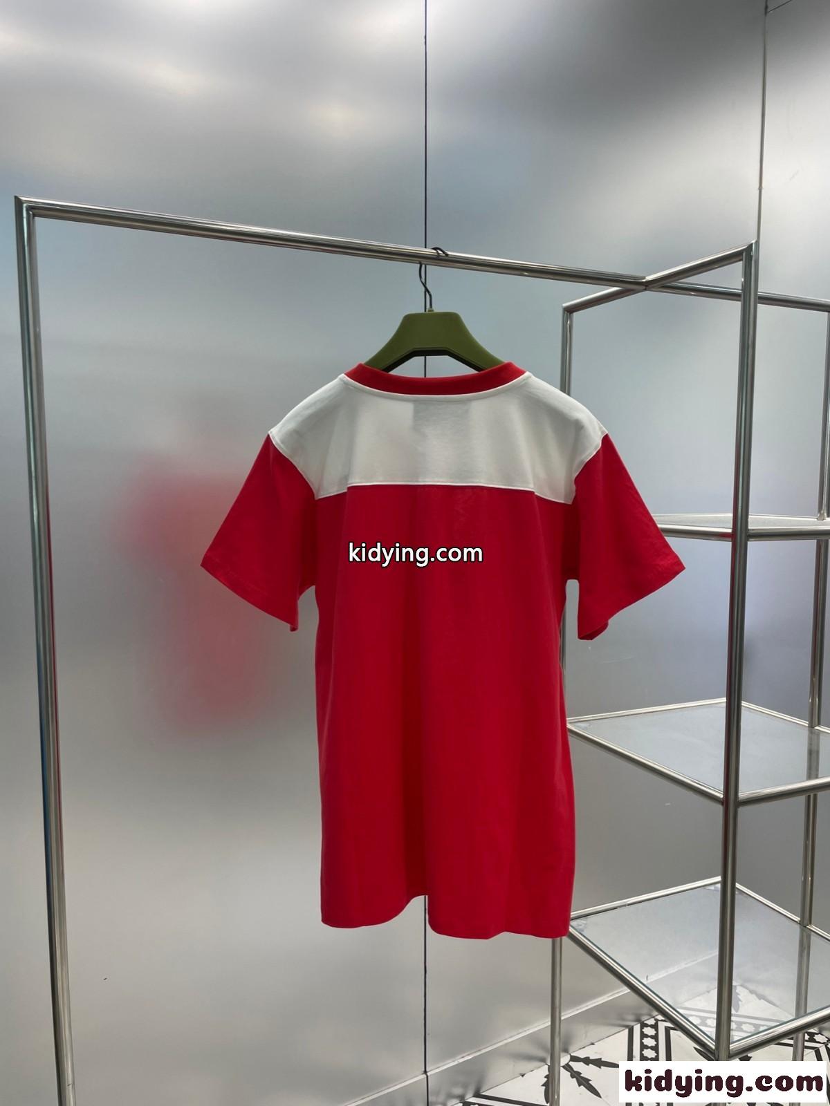 グッチ Tシャツ コピー 半袖 定番 おしゃれ ロゴ プリント クルーネック トップス-2