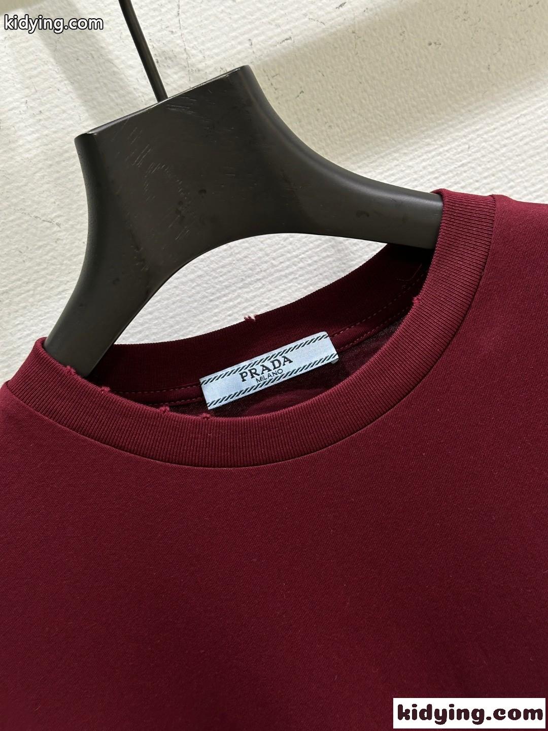 ユニセックス 人気 シンプル コットンジャージ 半袖Tシャツ プラダ Tシャツ コピー レッド-1