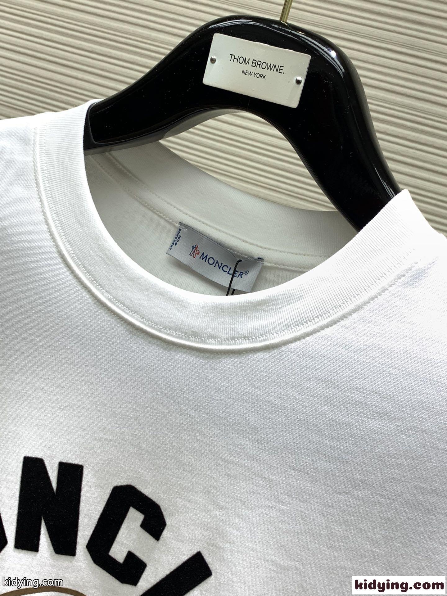カジュアル ロゴ クルーネック 半袖Tシャツ モンクレール Tシャツ コピー ホワイト-0
