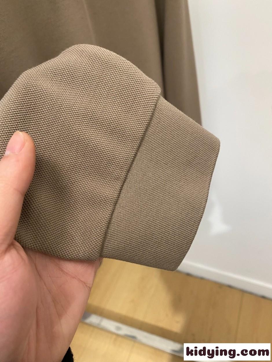 洗練された 上品 エルメネジルド・ゼニア Tシャツ 偽物 ロゴ刺繍 長袖ポロシャツ ベージュ-2
