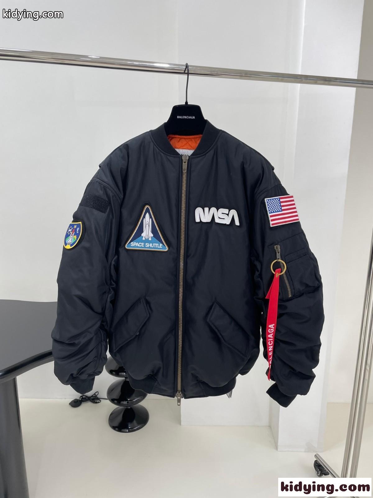 BALENCIAGA NASA コラボ オーバーサイズ ボンバージャケット スーパーコピー-0