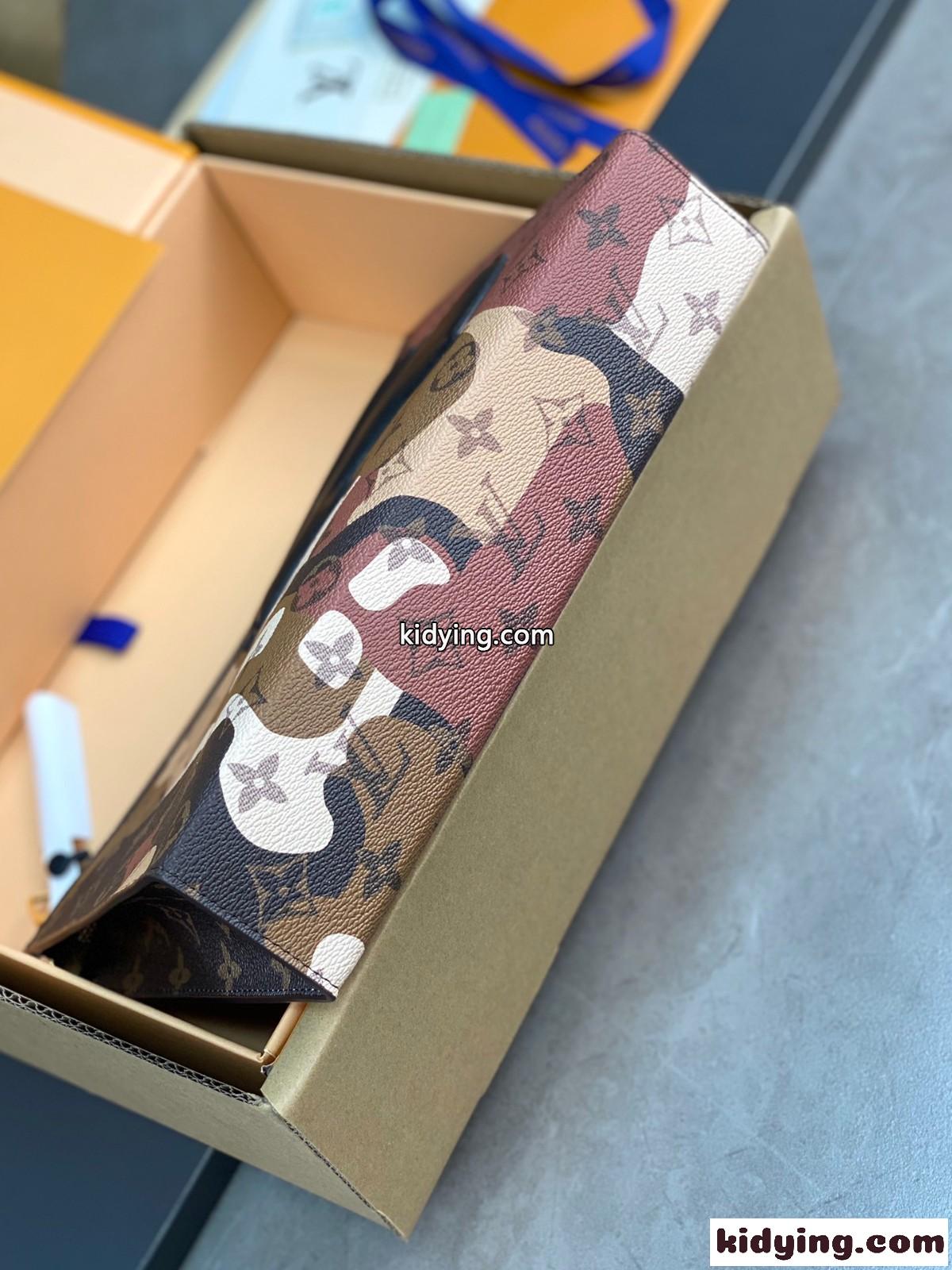 ルイヴィトン バッグ スーパーコピー M82589 ポシェット･ヴォワヤージュ MM-3