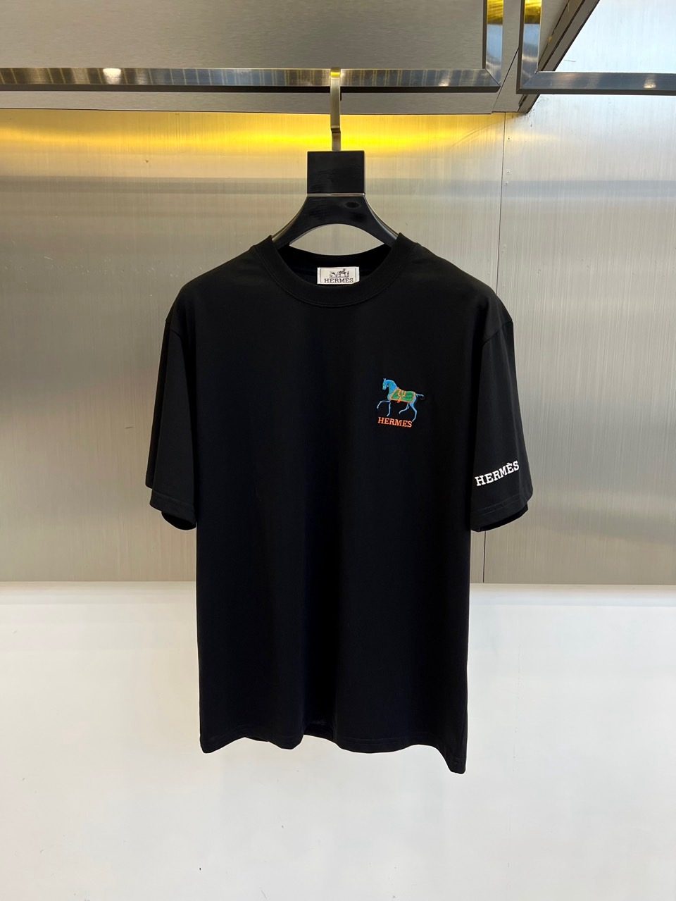 カジュアル 合わせやすい クルーネック エルメス Tシャツ 偽物 半袖Tシャツ ブラック-0