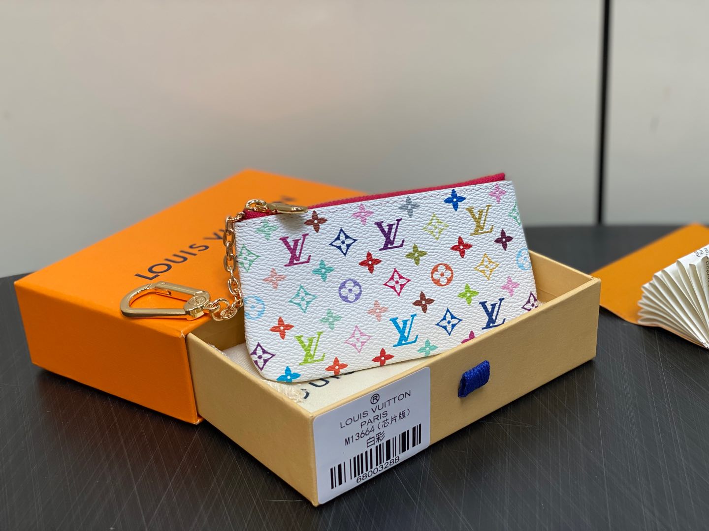 M13664 LV × TM ポシェット・クレ ルイヴィトン 財布 スーパーコピー キーケース ホワイト-0
