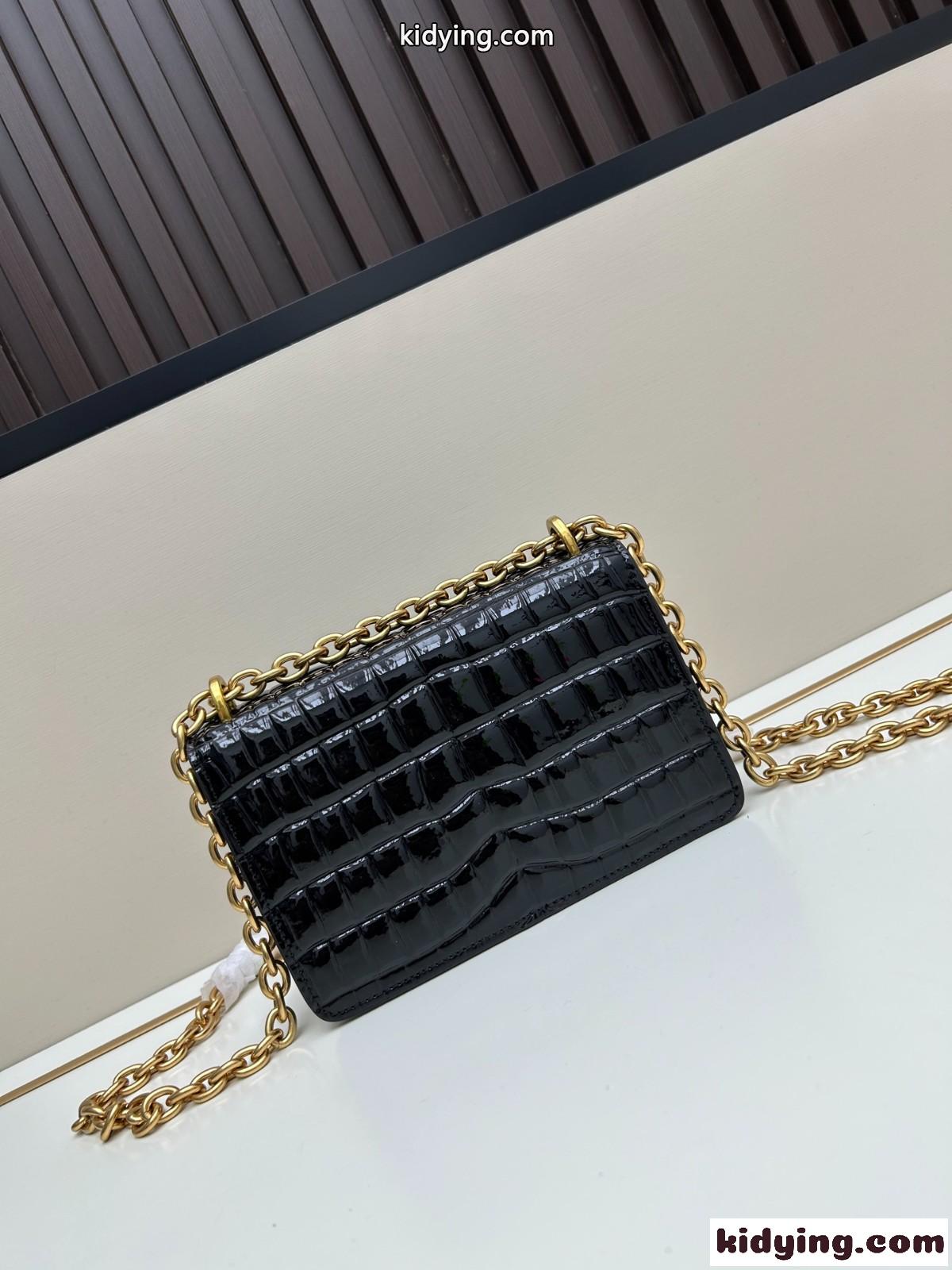 ヴァレンティノ バッグ コピー 上品 クロコダイルレザー ショルダーバッグ ブラック-1