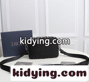 外側糊面「Dior」マーク 内部に「Dior」マークを印刷し 外側ファスナーポケット1つ クリスチャンディオール バッグ メンズコピー-4