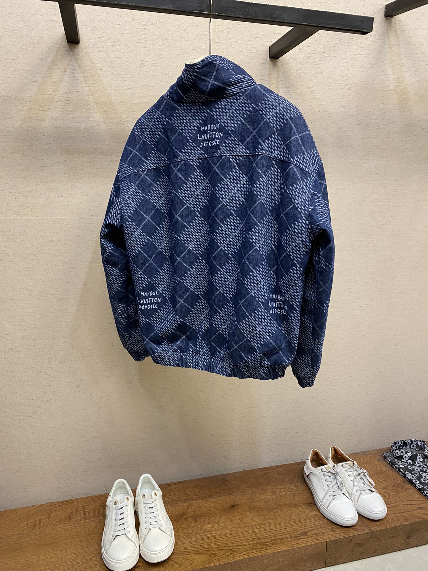 人気 デニムフリースブルゾン ルイヴィトン ジャケット コピー アウター-1