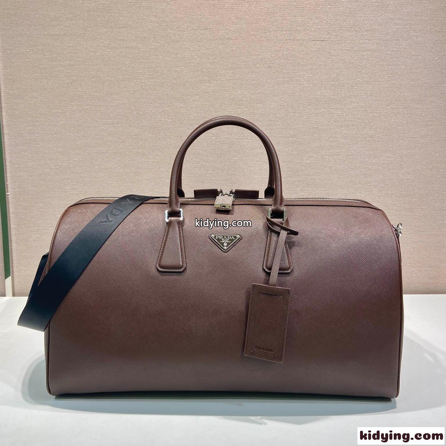 洗練された 上品 サフィアーノレザー ダッフルバッグ プラダ バッグ コピー 2VC018-0
