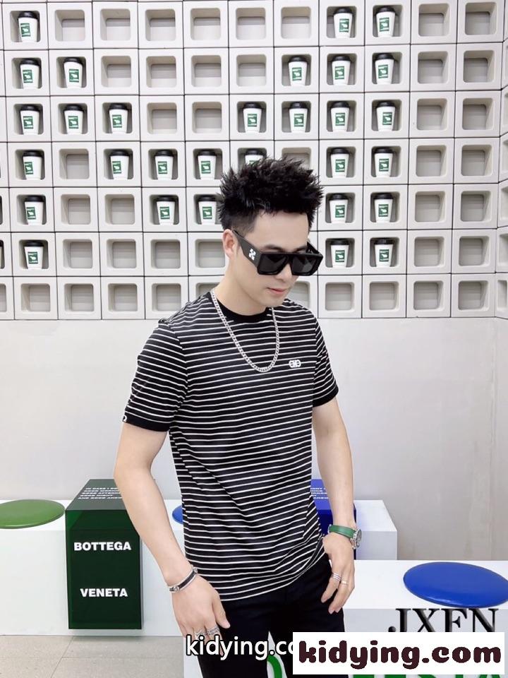 おしゃれ 定番 ストライプ サルヴァトーレ・フェラガモ 半袖tシャツ コピー メンズ 春夏 トップス 着心地いい-2