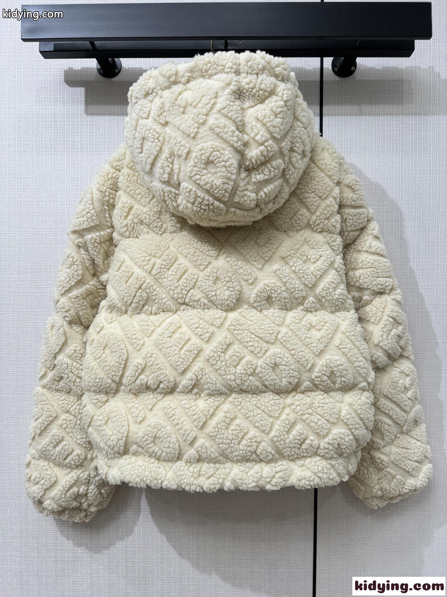 もこもこ 秋冬 可愛い フェンディ ジャケット コピー レディース ホワイト-5