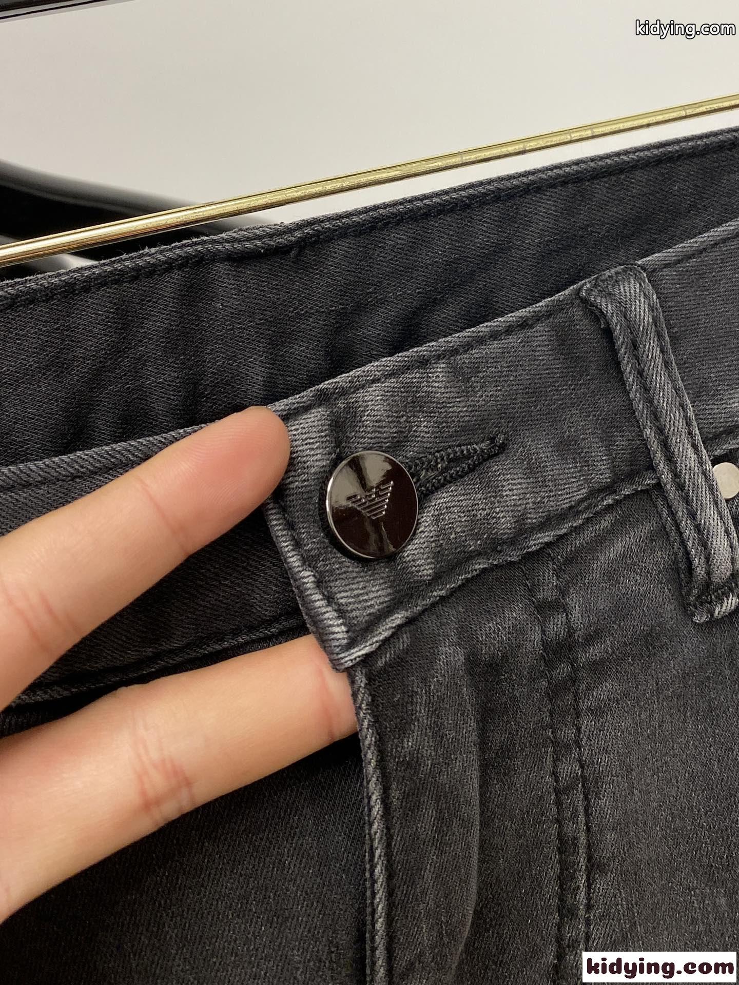 アルマーニ ジーンズ コピー メンズ おしゃれ ストレッチ ウォッシュ加工 デニムパンツ-4