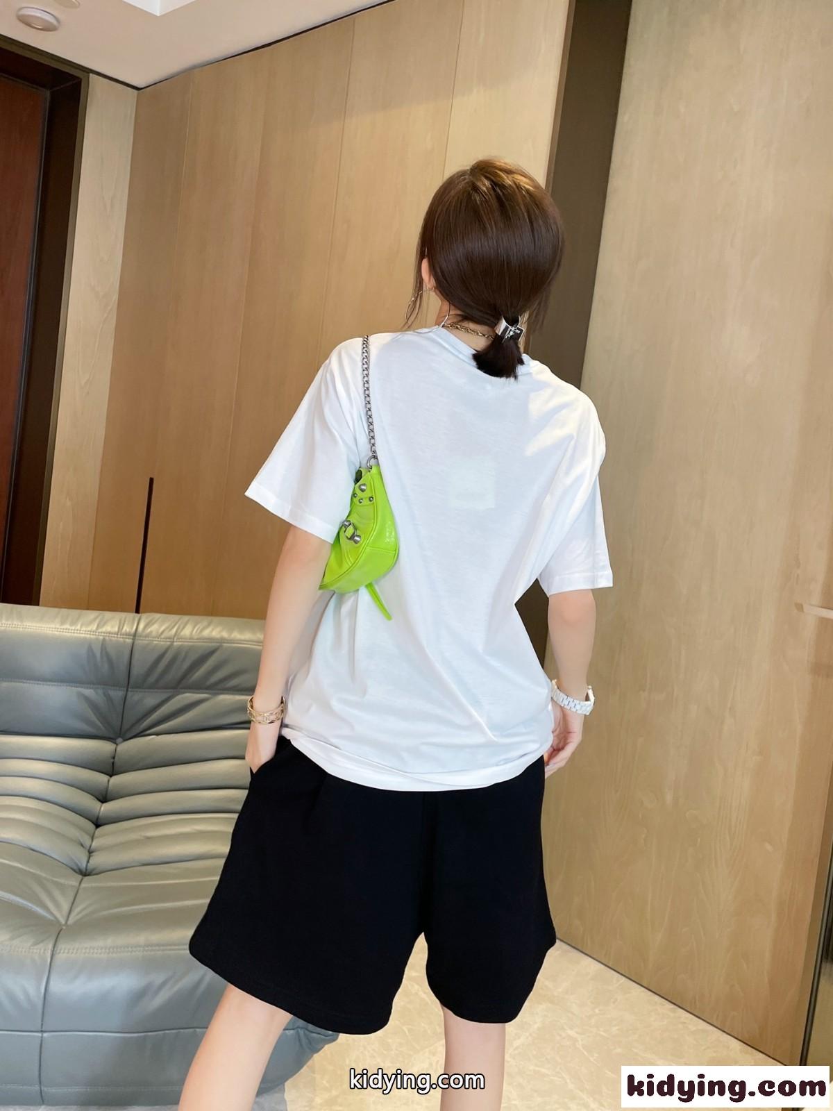 おしゃれ ボタニカルスケッチプリント コットン バーバリー Tシャツ コピー 半袖 クルーネック-3