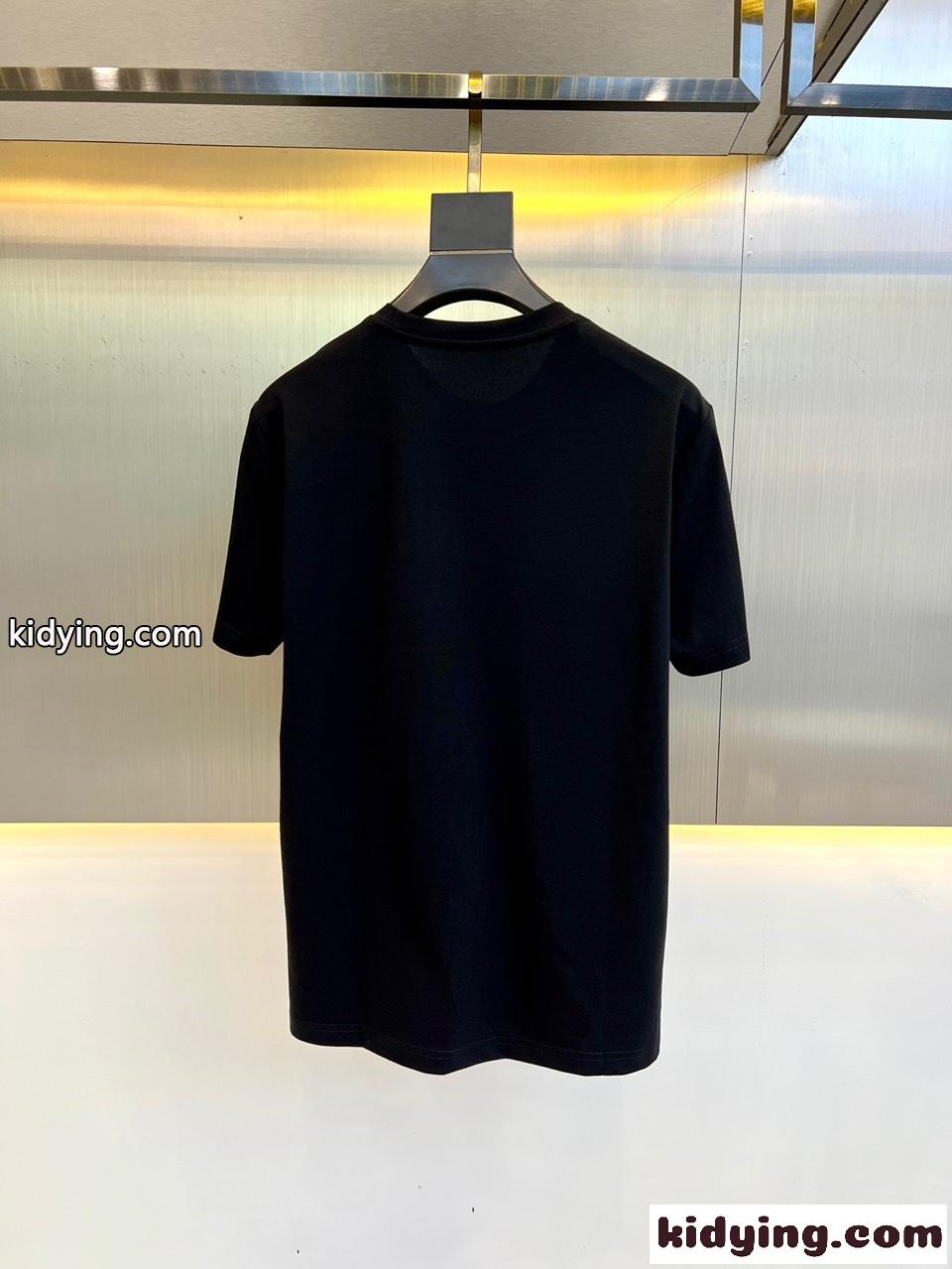 クルーネック 半袖 トップス フェンディ Tシャツ コピー メンズ ファッション-3