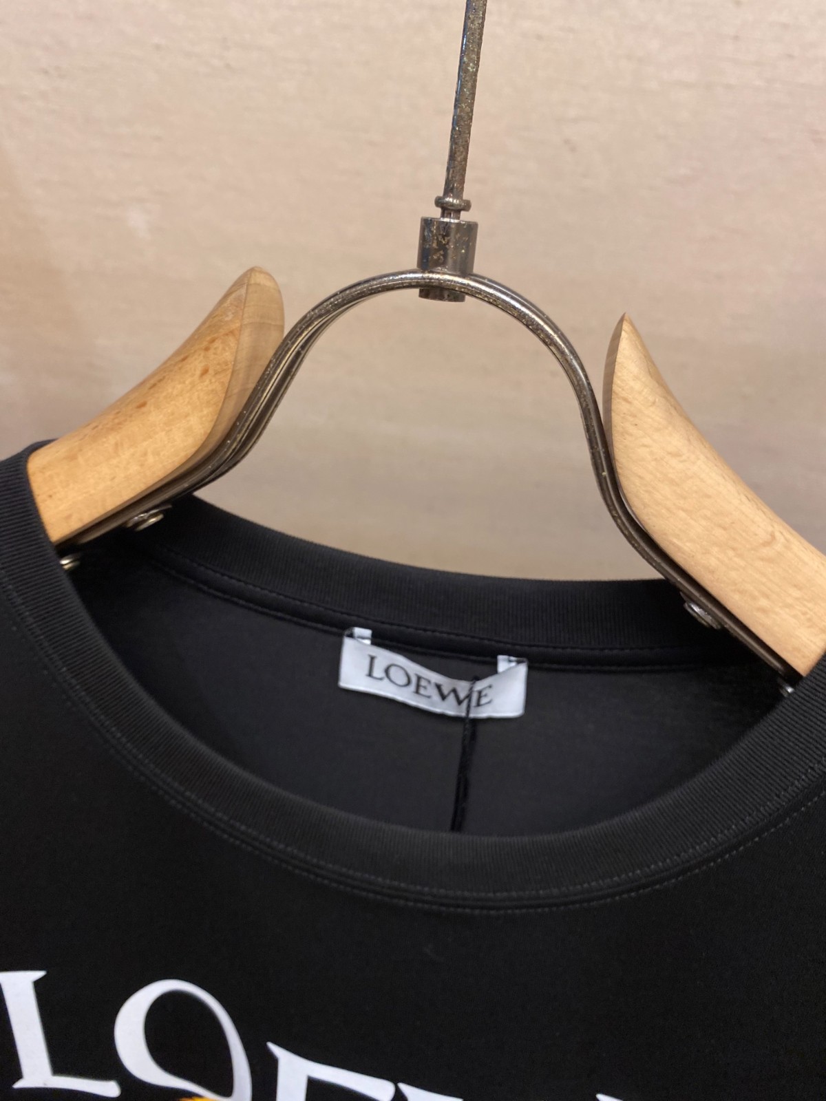 お洒落 クルーネック 半袖Tシャツ ロエベ Tシャツ 偽物 コットン ブラック-0