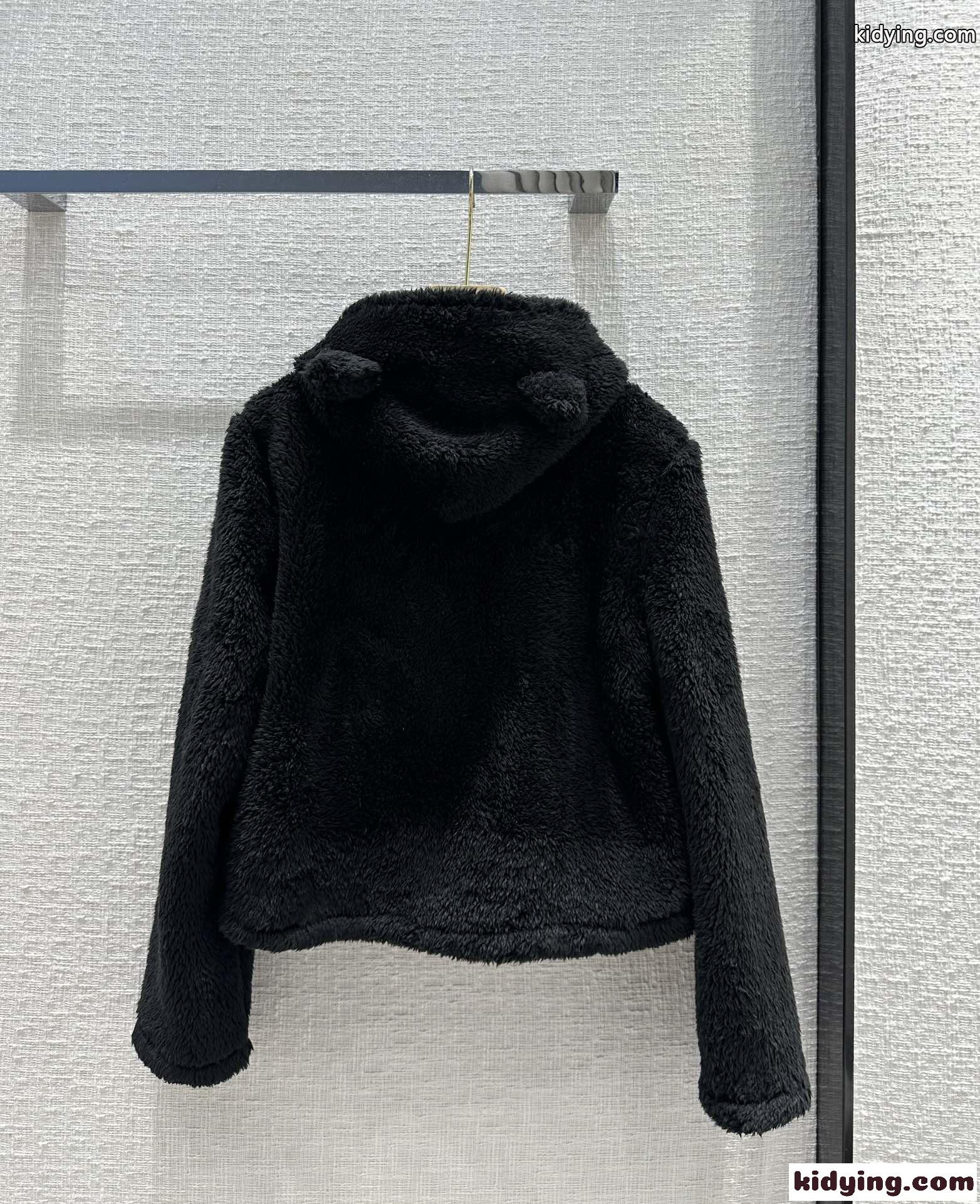 新作 バレンシアガ SOFTWEAR HEART ジップアップ HOODIE コピー ブラック-4