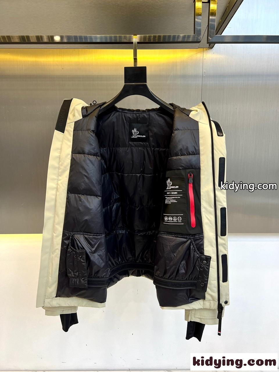カジュアル GORE-TEX ダウンブルゾン モンクレール ダウンジャケット コピー ベージュ-4