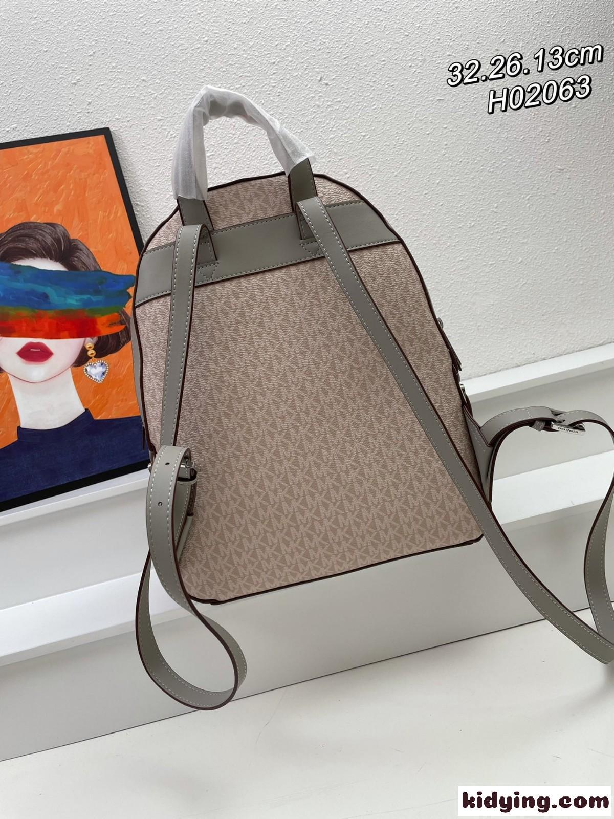 マイケルコース バッグ コピー バックパック 定番 人気 MK レディース リュックサック-1
