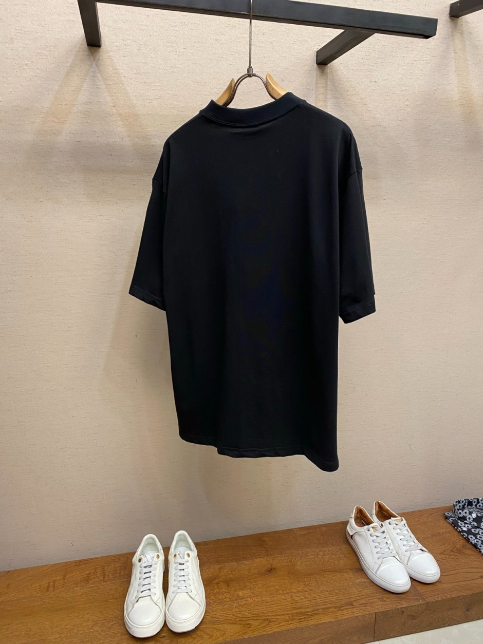 ユニセックス 刺繍入り バレンシアガ Tシャツ コピー 半袖Tシャツ ブラック-2
