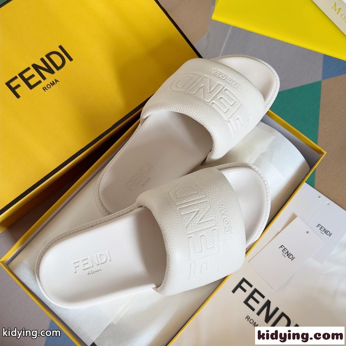 春夏 定番 FENDI ROMA スライド フェンディ サンダル スーパーコピー ホワイト-2