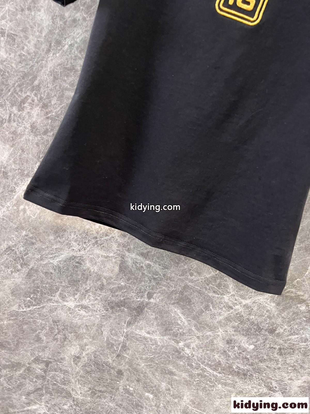 フェミニン カジュアル PBロゴ 半袖Tシャツ バルマン Tシャツ コピー レディース-4