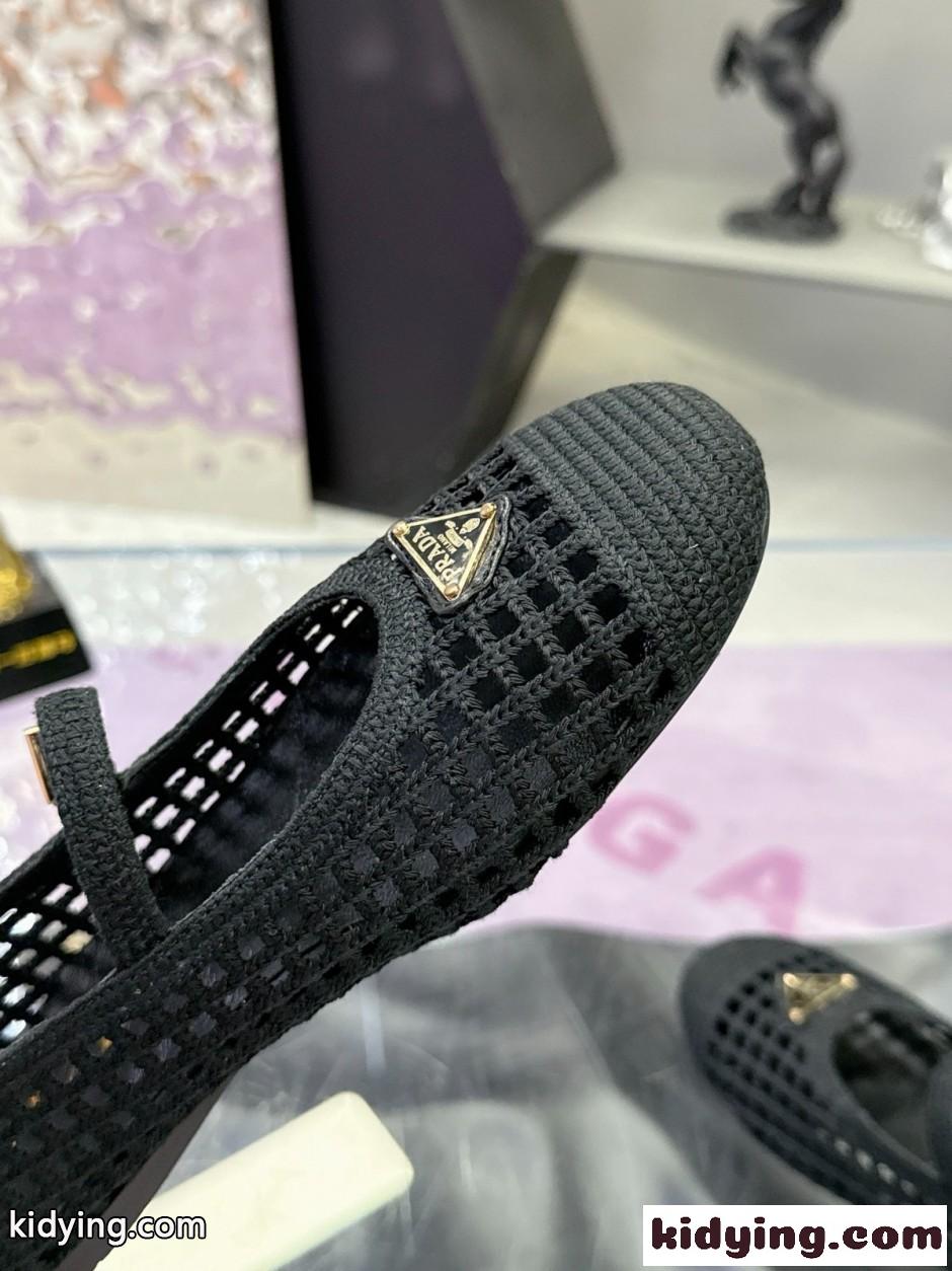 大人 エレガント クロシェ バレリーナ プラダ シューズ コピー ブラック-1
