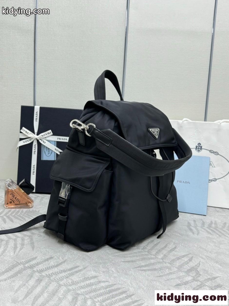 プラダ エクスプローラ Re-Nylon xレザー バックパック スーパーコピー 2VZ118 ブラック-2
