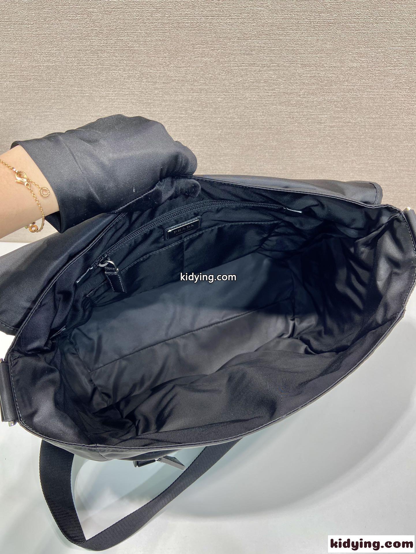 Re-Nylon xサフィアーノレザー ショルダーバッグ プラダ バッグ コピー メンズ カバン-4