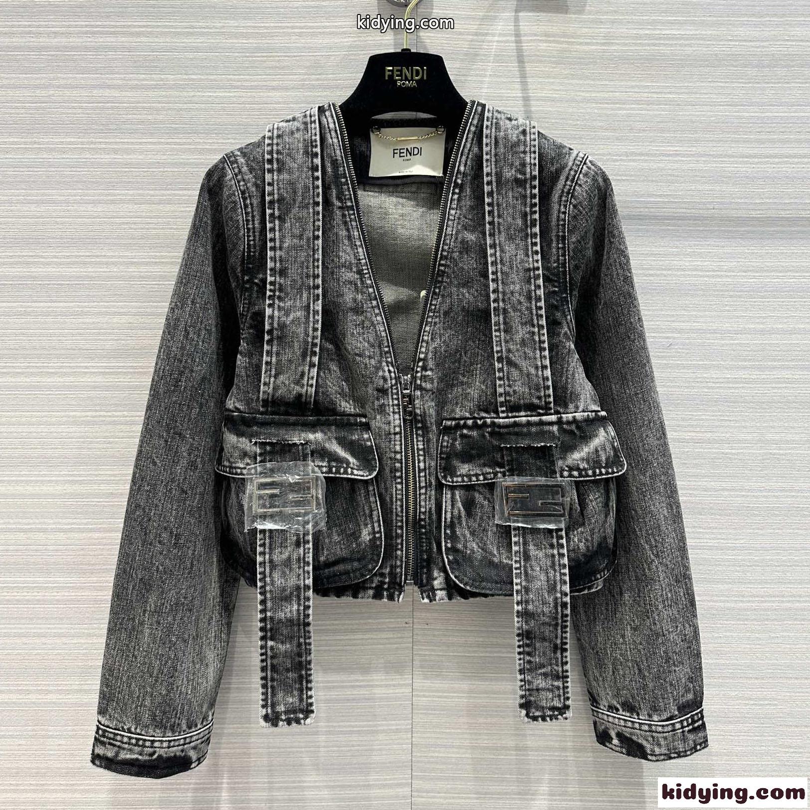 23SS ブラックデニムジャケット Vネック FFバゲット フェンディ ジャケット コピー-2