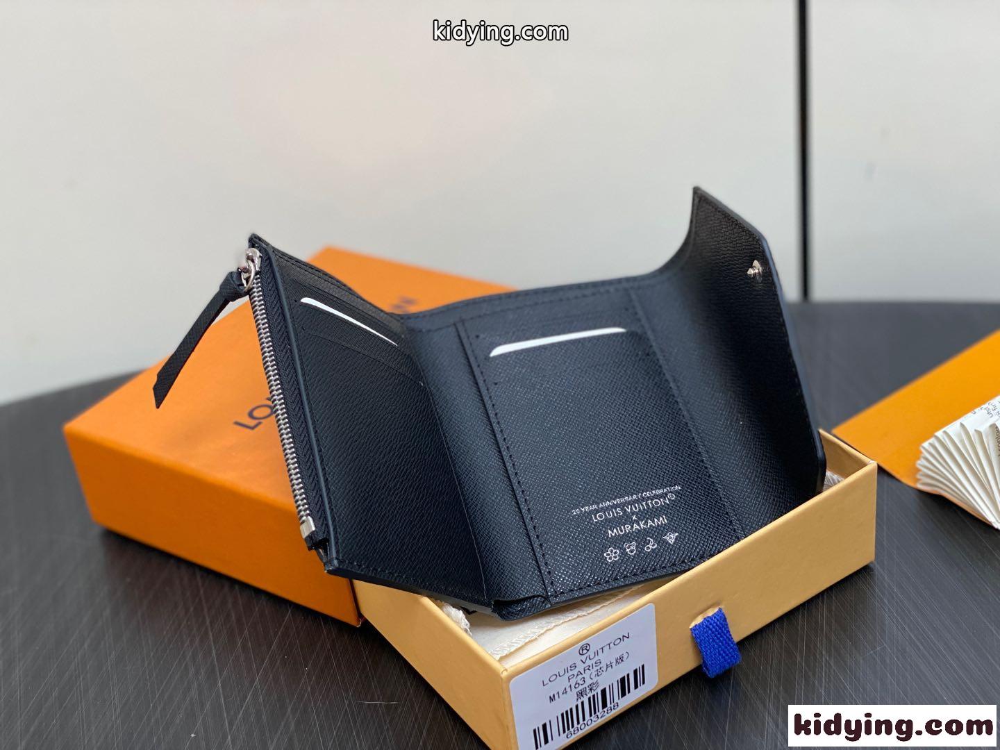 M14163 三つ折り財布 LV × TM ポルトフォイユ･ヴィクトリーヌ ルイヴィトン 財布 スーパーコピー ブラック-4