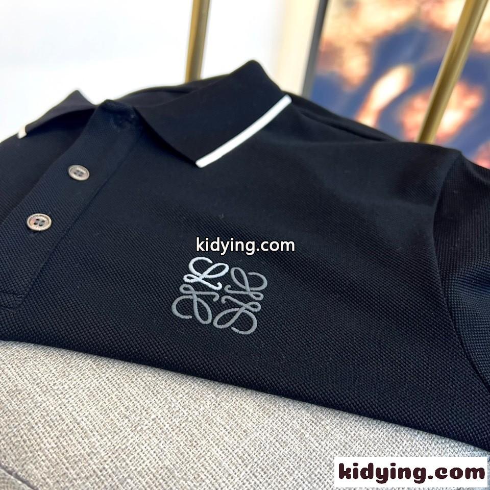 ロエベ Tシャツ 偽物 シンプル アナグラム 刺繍入り 半袖 ポロシャツ ブラック-1