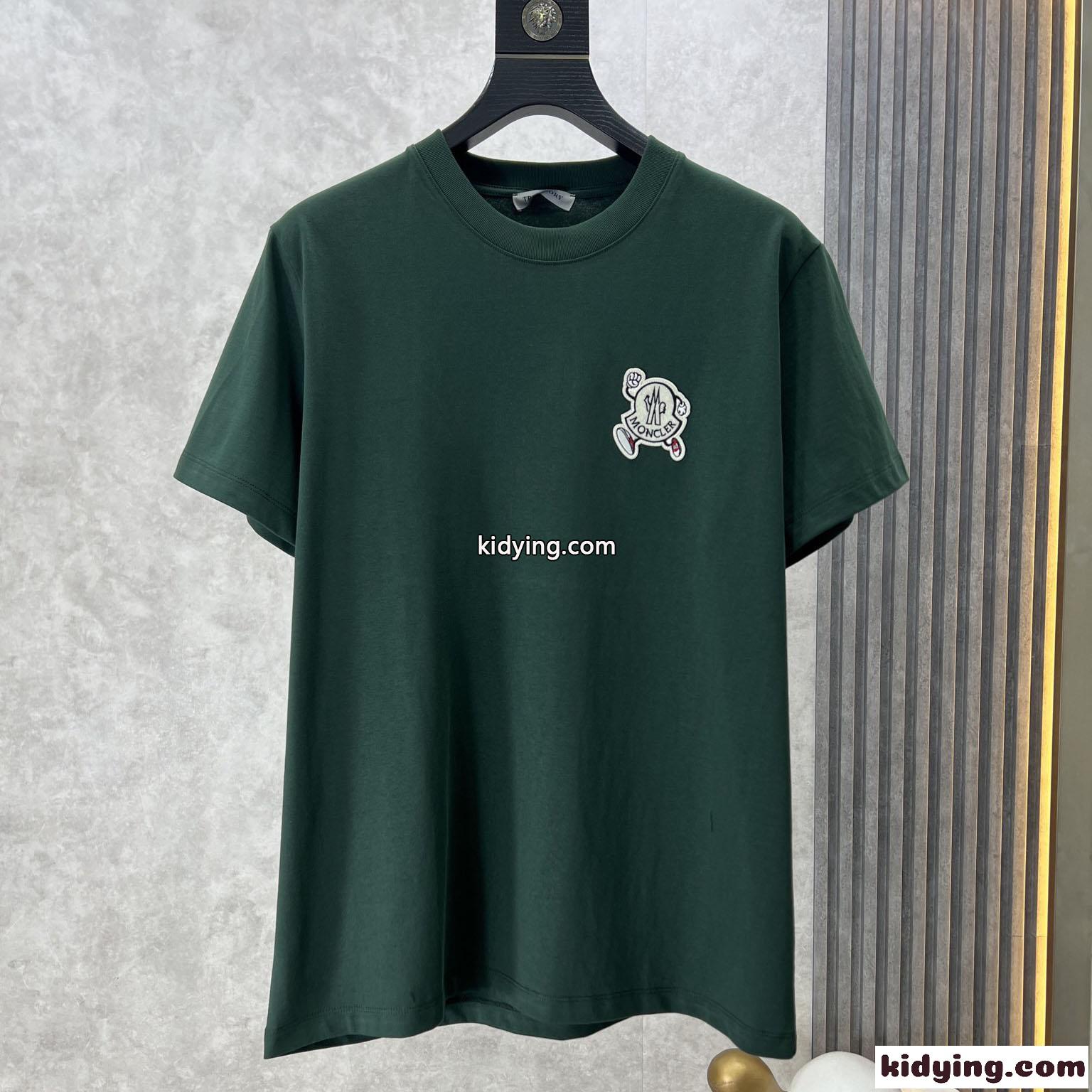 シンプル 合わせやすい クルーネック コットン 半袖Tシャツ モンクレール Tシャツ コピー グリーン-0