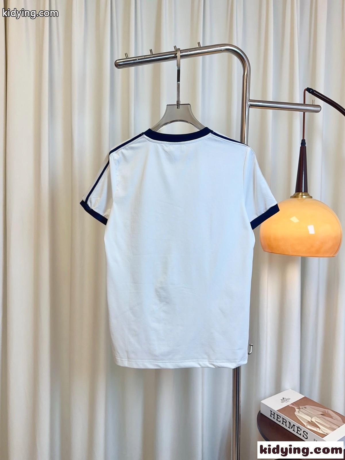 カジュアル セリーヌ Tシャツ コピー クルーネック コットン 半袖Tシャツ ホワイト-1