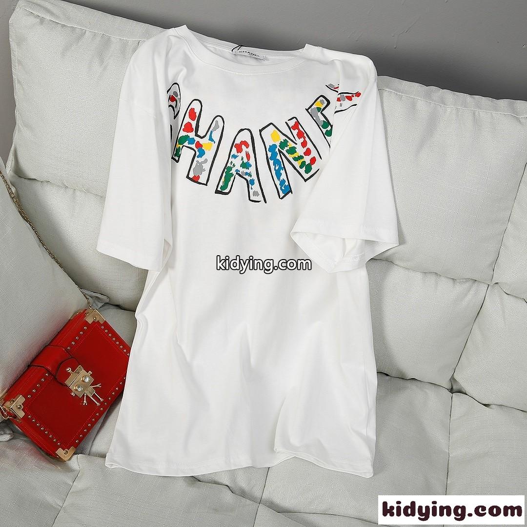 人気 新作 ゆったり リラックス 着心地いい プリント シャネル tシャツ コピー コットン クルーネック ホワイト ブラック-3