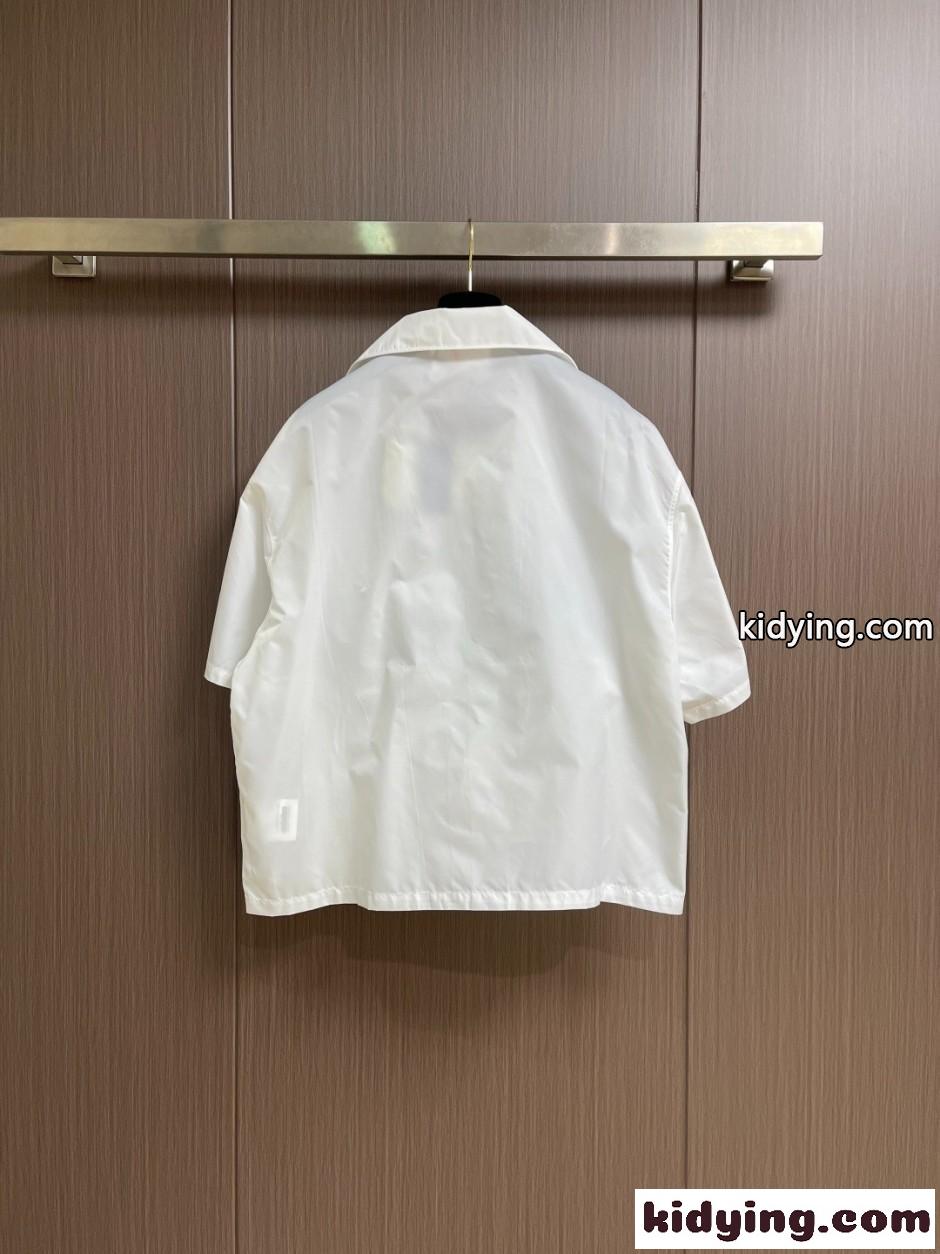 人気 洗練された Re-Nylon 半袖シャツ プラダ シャツ 偽物 ホワイト-1
