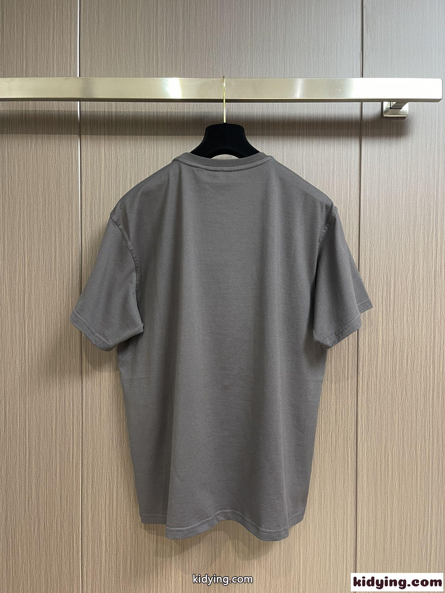 チェッカークレスト コットンTシャツ バーバリー Tシャツ コピー クルーネック 半袖-2