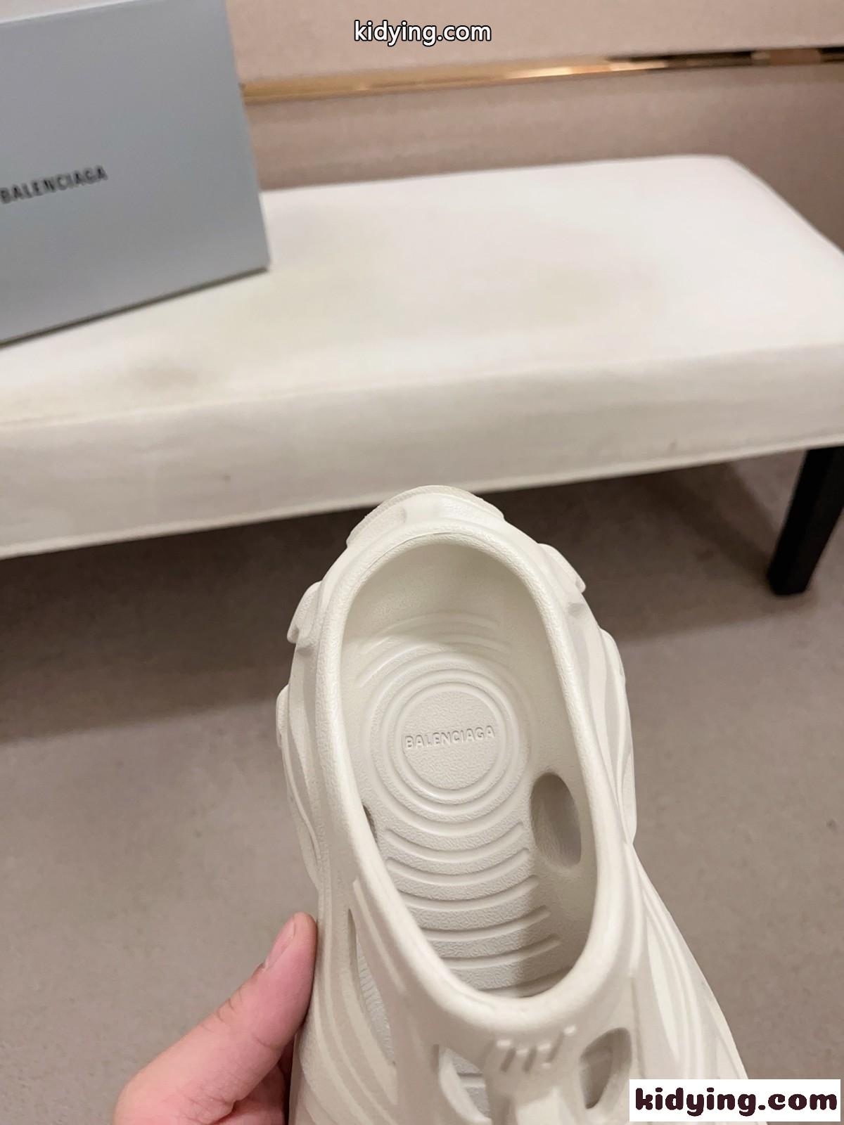 Balenciaga HD カットアウト ミュール バレンシアガ サンダル スーパーコピー ベージュ-2
