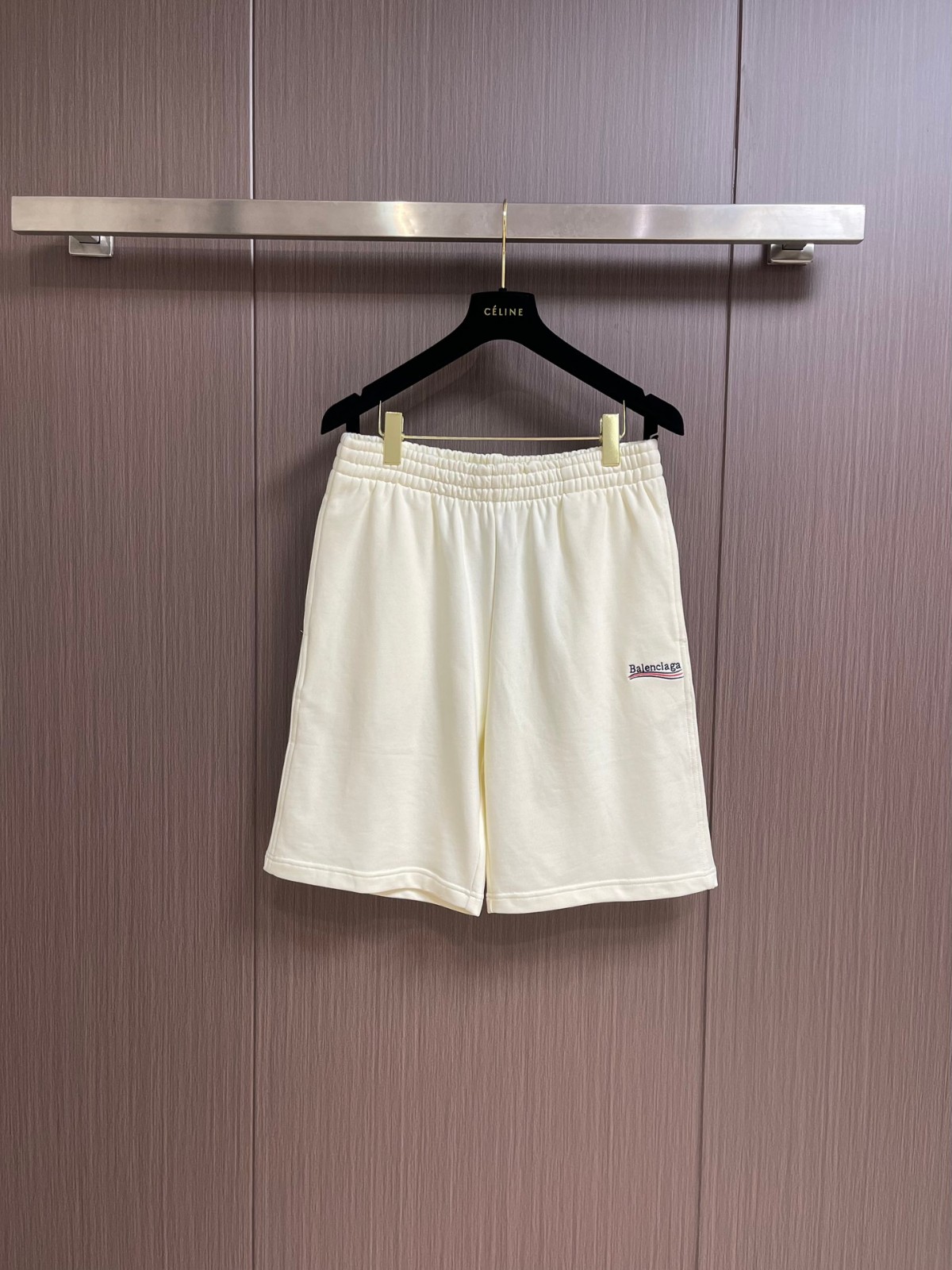 シンプル おしゃれ ロゴ刺繍 バレンシアガ パンツ コピー ショートパンツ ベージュ-0