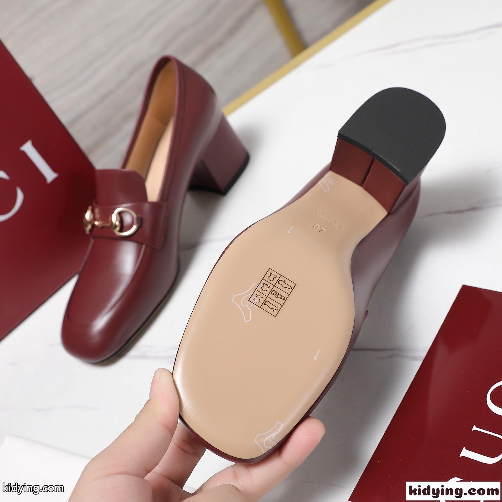 ホースビット付き ウィメンズ ローファーパンプス グッチ スーパーコピー レッド-3