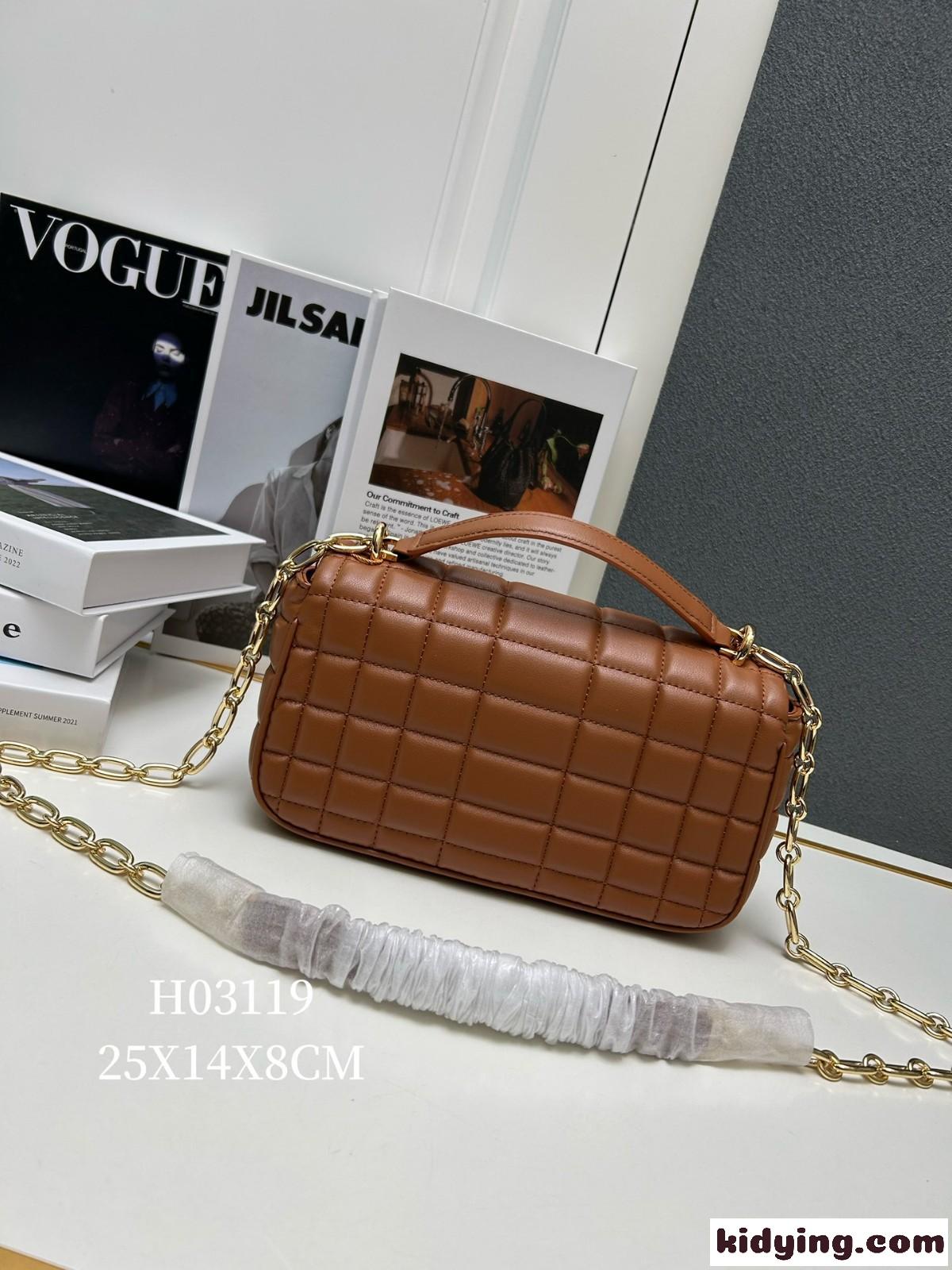 マイケルコース TRIBECA キルテッド レザー ショルダー スモール スーパーコピー ブラウン-1