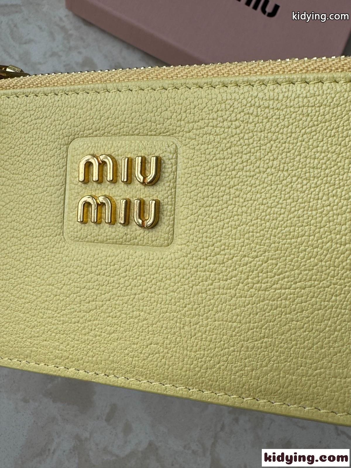 上品 シンプル カードケース ミュウミュウ 財布 コピー コインケース イエロー-2