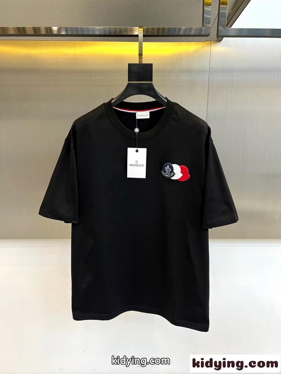 お洒落 モンクレール Tシャツ 偽物 コットン クルーネック 半袖Tシャツ ブラック-0