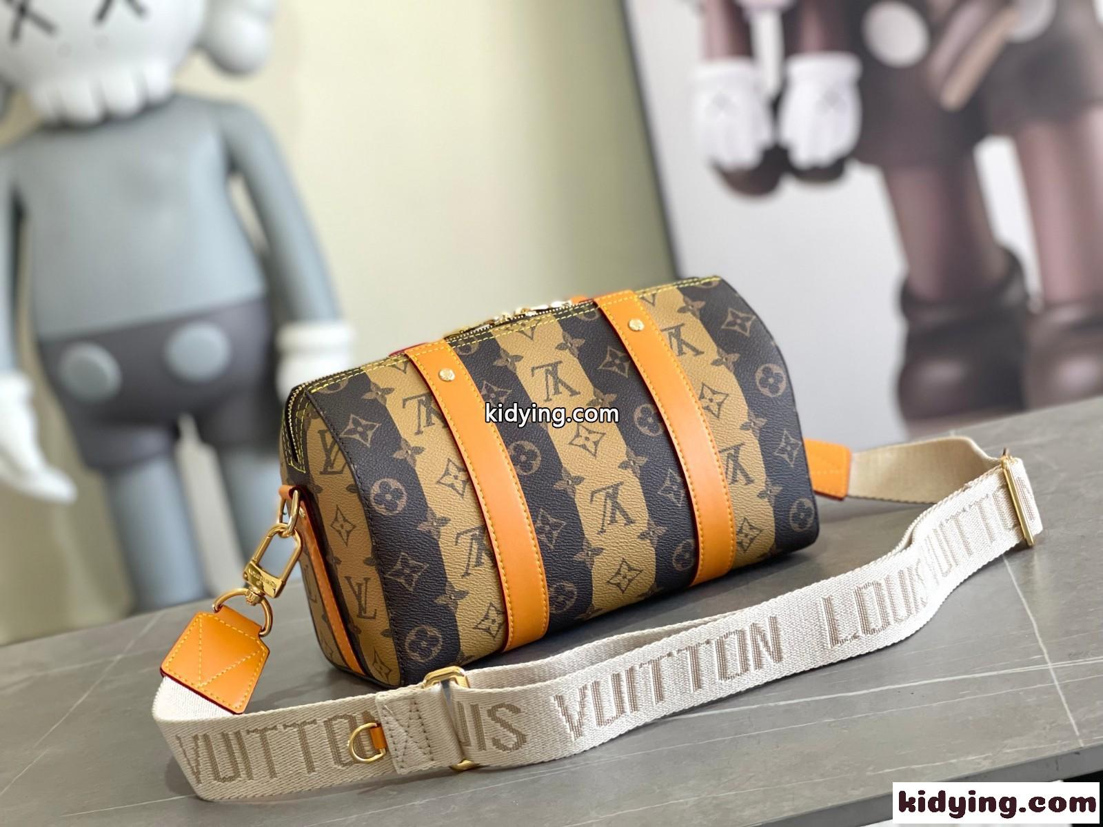 LOUIS VUITTON × NIGO シティ・キーポル ショルダーバッグ ルイ・ヴィトン バッグ コピー-2