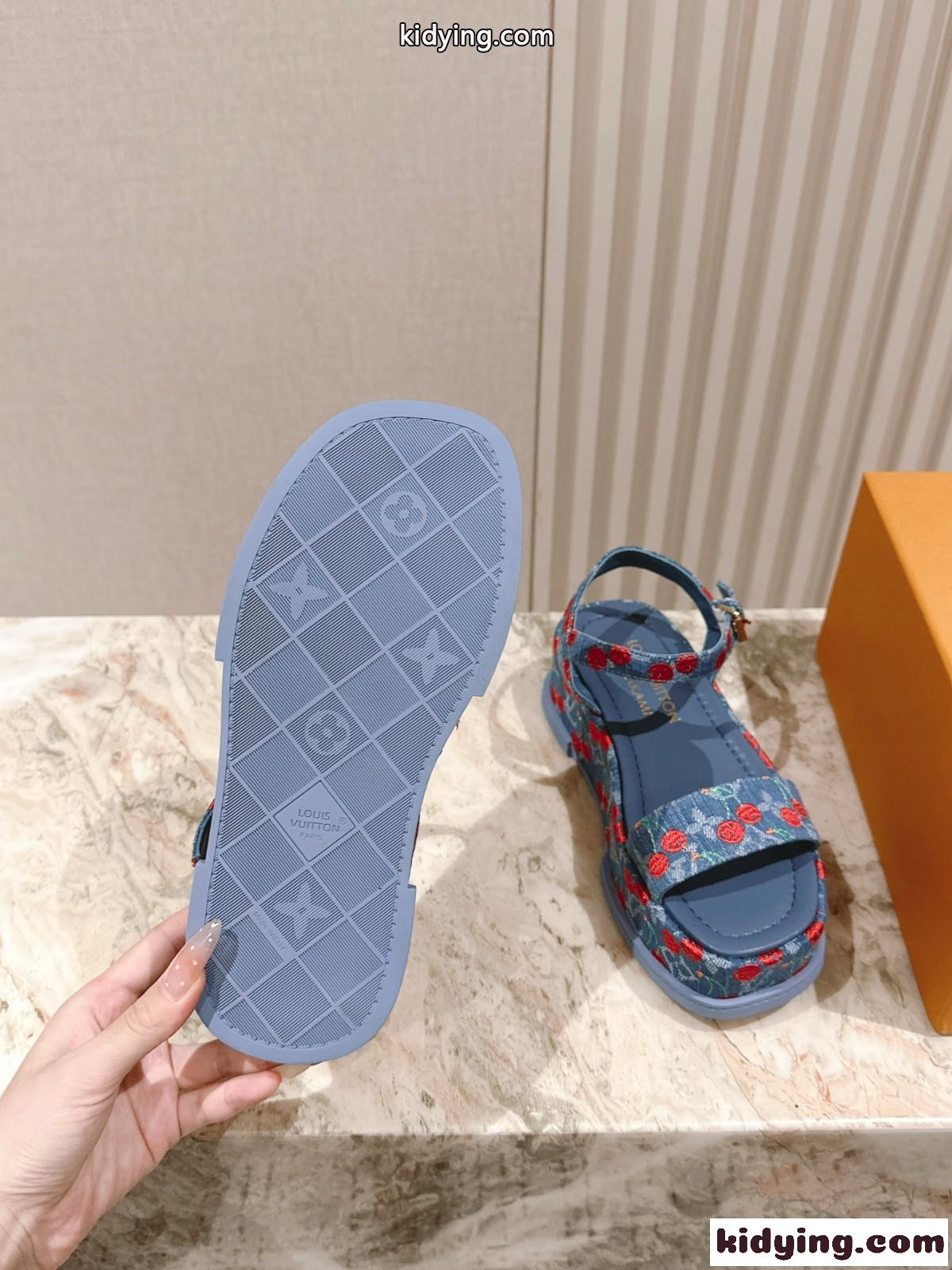 大人 可愛い ルイ・ヴィトン スーパーコピー LV × TM マヤ サンダル-3